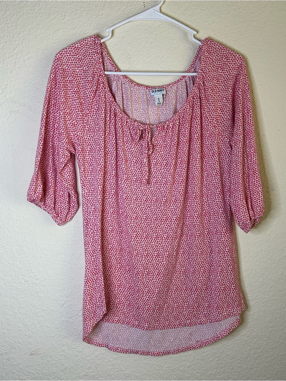Old Navy Red Floral Peasant Blouse Scrunch Half Sleeve Medium Boho Festival Flow